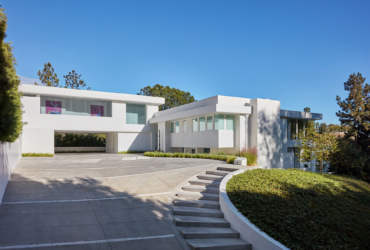 Beverly Hills Residence<br><small>Beverly Hills, CA<br><small>Completed</small></small>